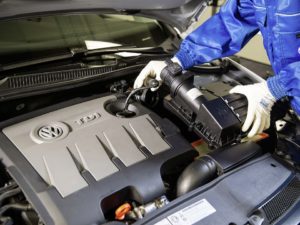 GLAUCO-DINIZ-DUARTE-Bosch-acredita-que-pode-salvar-os-motores-a-diesel-300x225